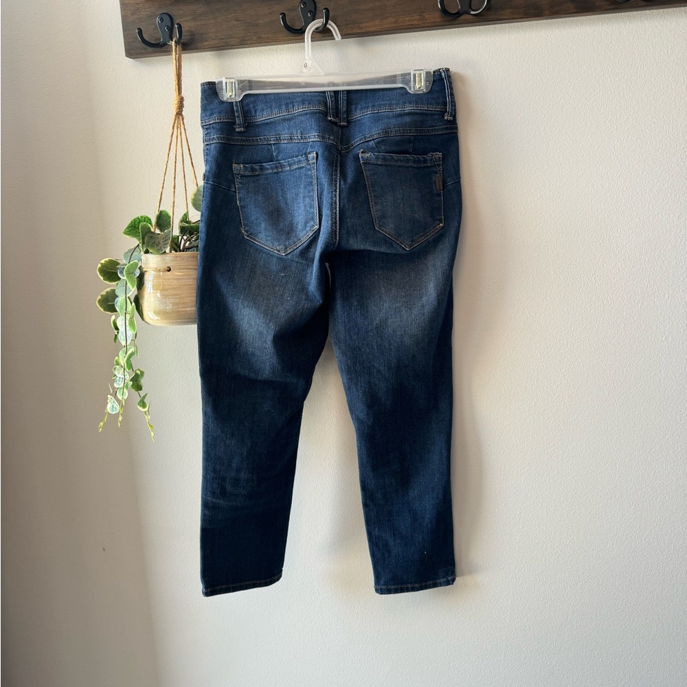 Jean capris - Picture 2 of 3